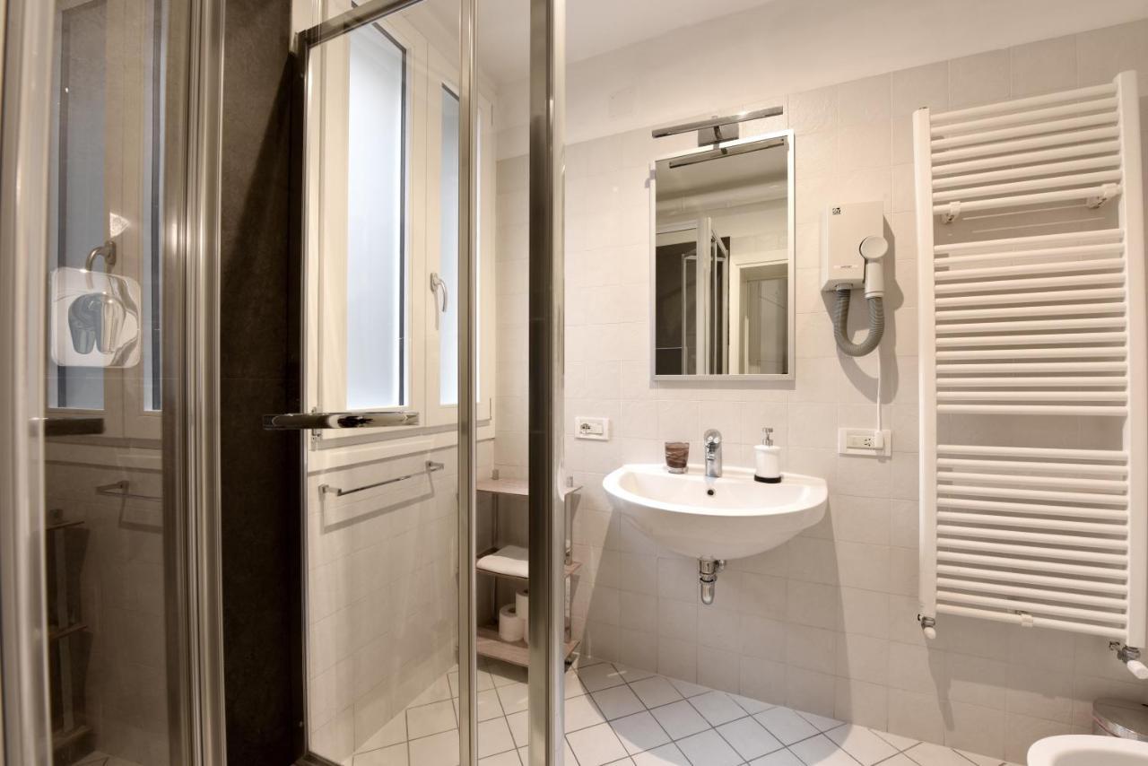 True Venice 2 Bedrooms In The Heart Of Castello Венеція Екстер'єр фото