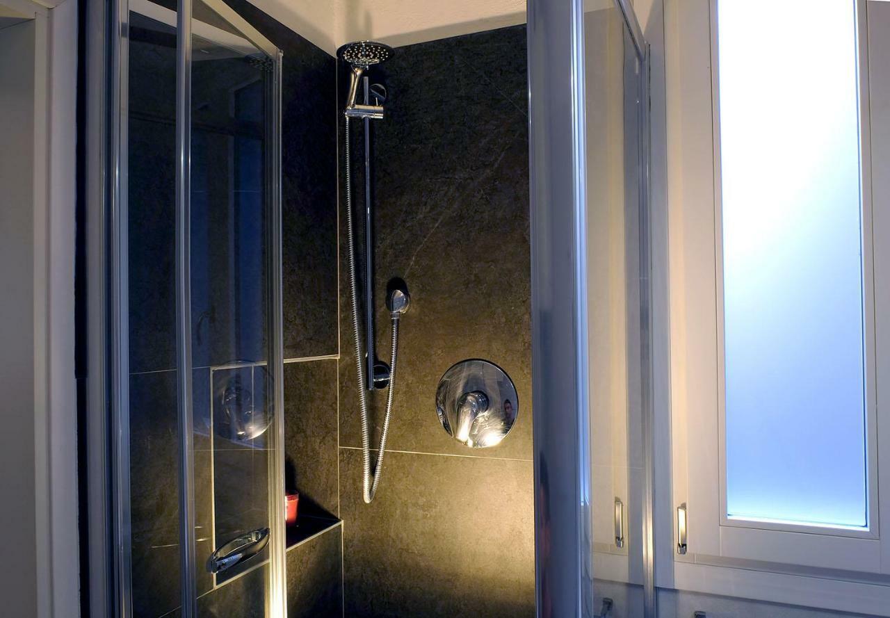 True Venice 2 Bedrooms In The Heart Of Castello Венеція Екстер'єр фото